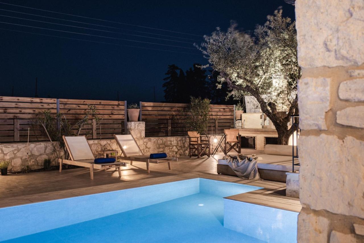 Viatzo Villas - Eclectic Villas With Heated Saltwater Pools Mouzakion  Exterior photo