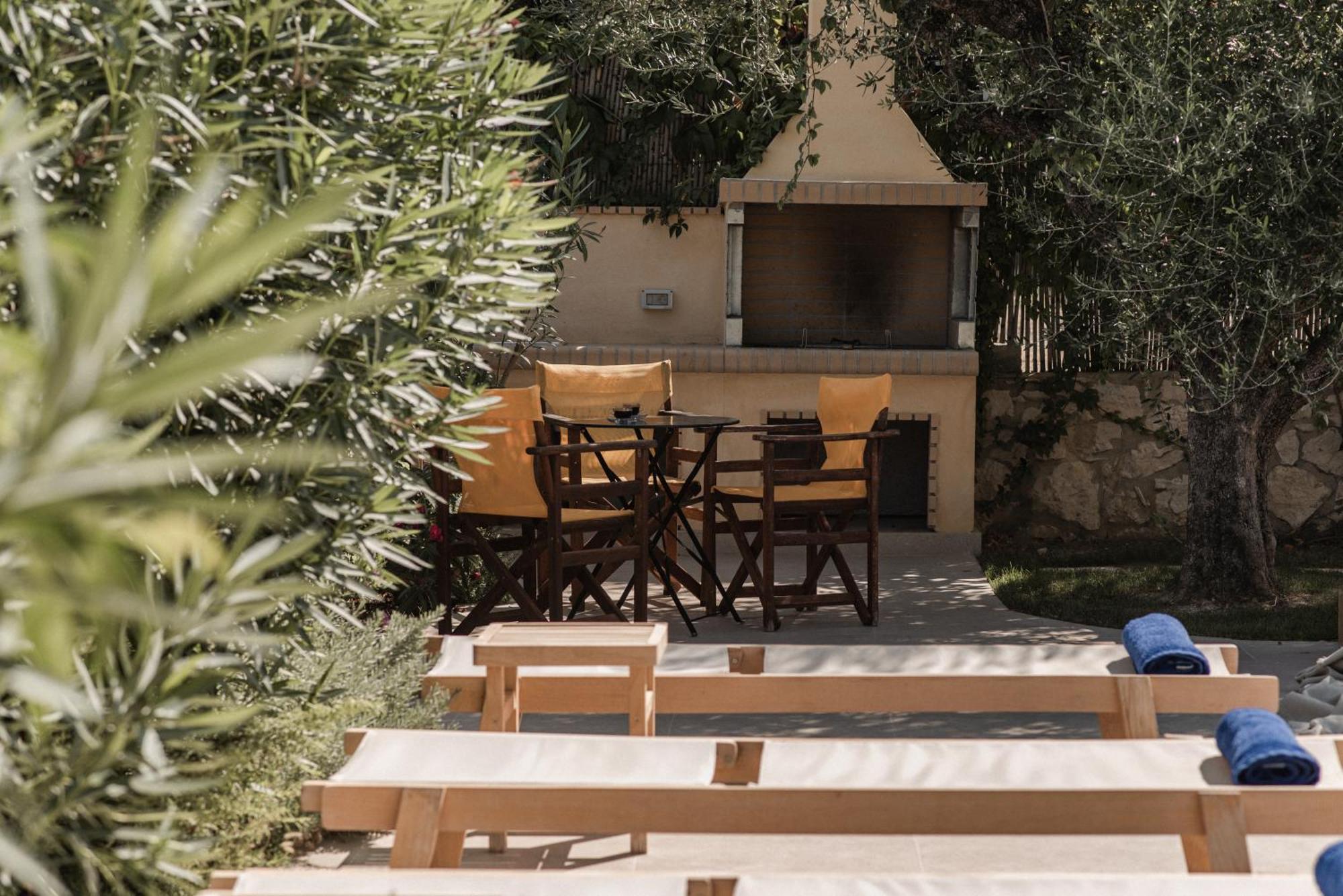 Viatzo Villas - Eclectic Villas With Heated Saltwater Pools Mouzakion  Exterior photo